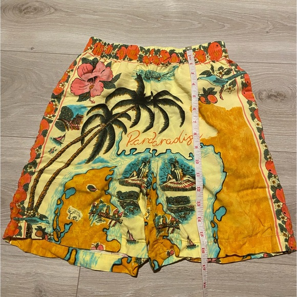 Urban Outfitters Hawaiian High Waist Shorts - XS - Picture 7 of 7